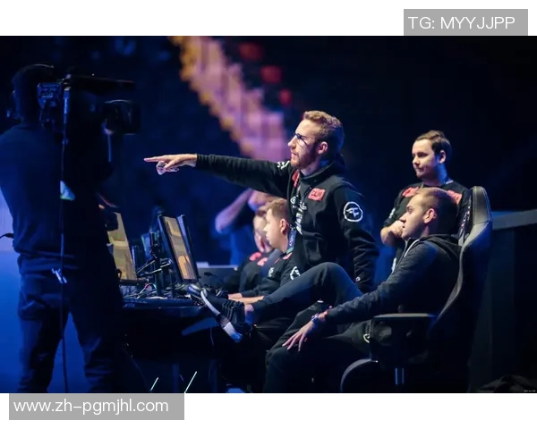 深入分析FPX在CSGO比赛中的控制策略与战术布局
